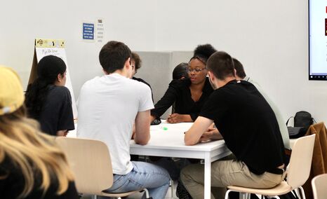 Etudiants au créathon 2022