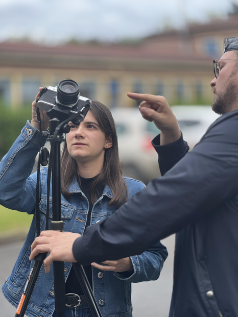 Saint-Amand-les-Eaux, dans le centre-ville, avec une classe de Première option Arts Plastiques
