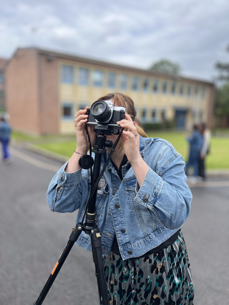 Saint-Amand-les-Eaux, dans le centre-ville, avec une classe de Première option Arts Plastiques