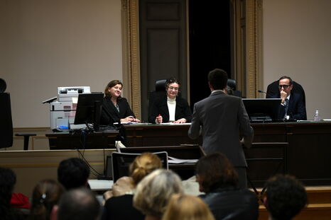 L'un des candidats en pleine plaidoirie