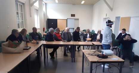 Ateliers de numérisation, de recueil de témoignages et de feed-back, animés par Maxence Petit