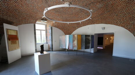 Quelques oeuvres de l'exposition "Chercher la lumière" au Centre d'Arts Ronzier