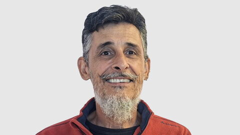 Le professeur, chercheur et artiste brésilien Fabio Fonseca