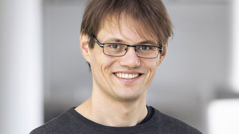 Titulaire de la Chaire : Matthias Täufer